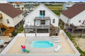 Jewel of the Isle Brunswick Vacation Rentals Private heated pool, close to beach